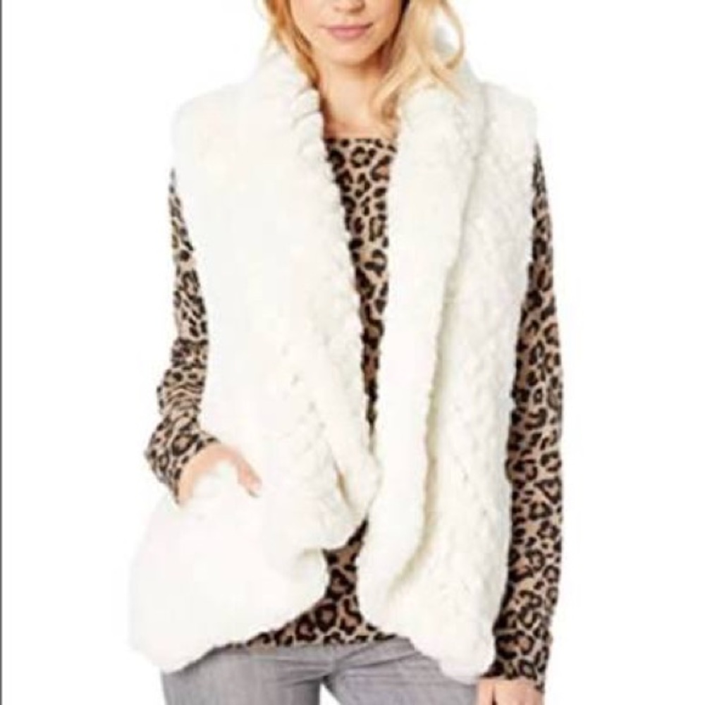 Cream /white soft faux fur vest